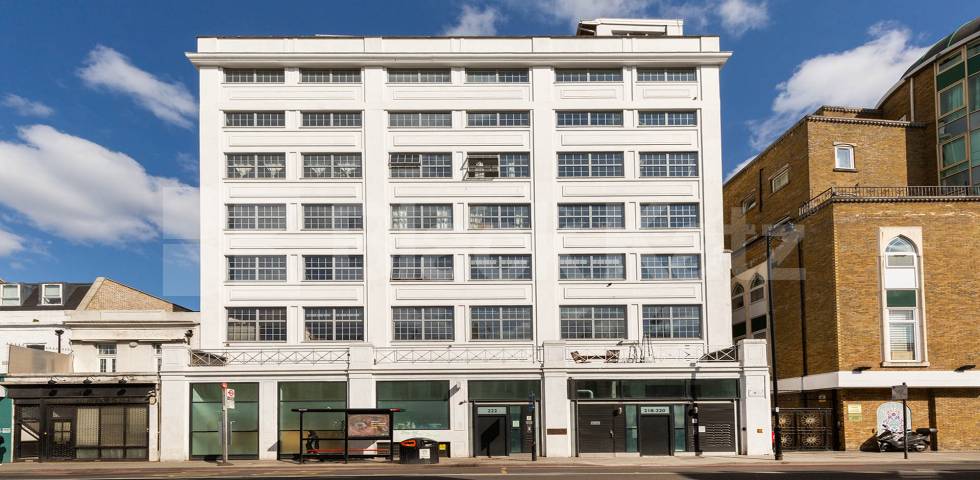 			Roof Terrace, 2 Bedroom, 1 bath, 1 reception Apartment			 ABILITY VIEW-KINGSLAND ROAD, HOXTON - SHOREDITCH